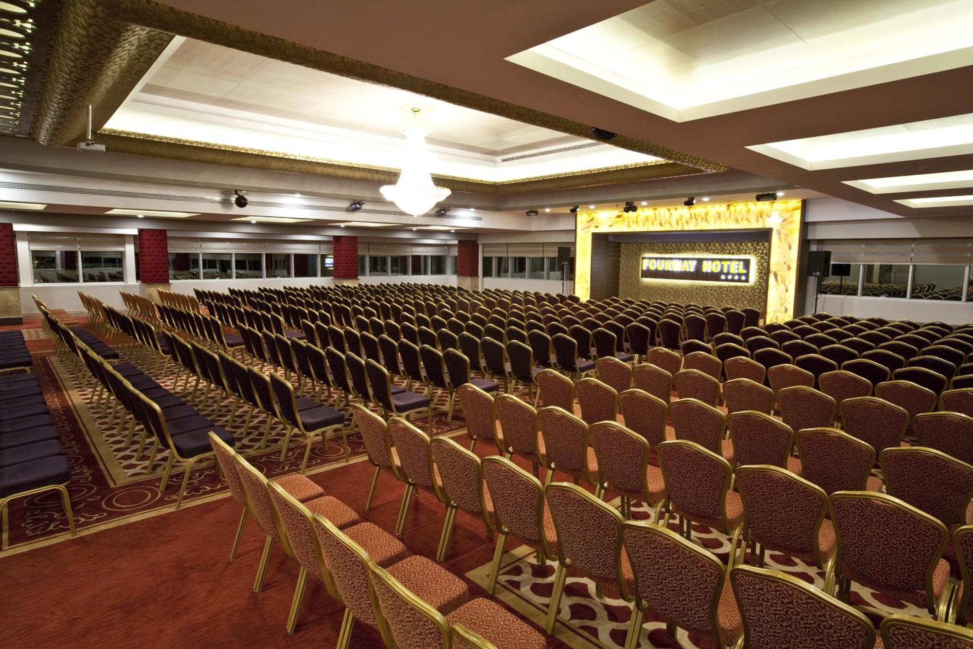 Fourway Hotel&Spa Dortyol Buitenkant foto