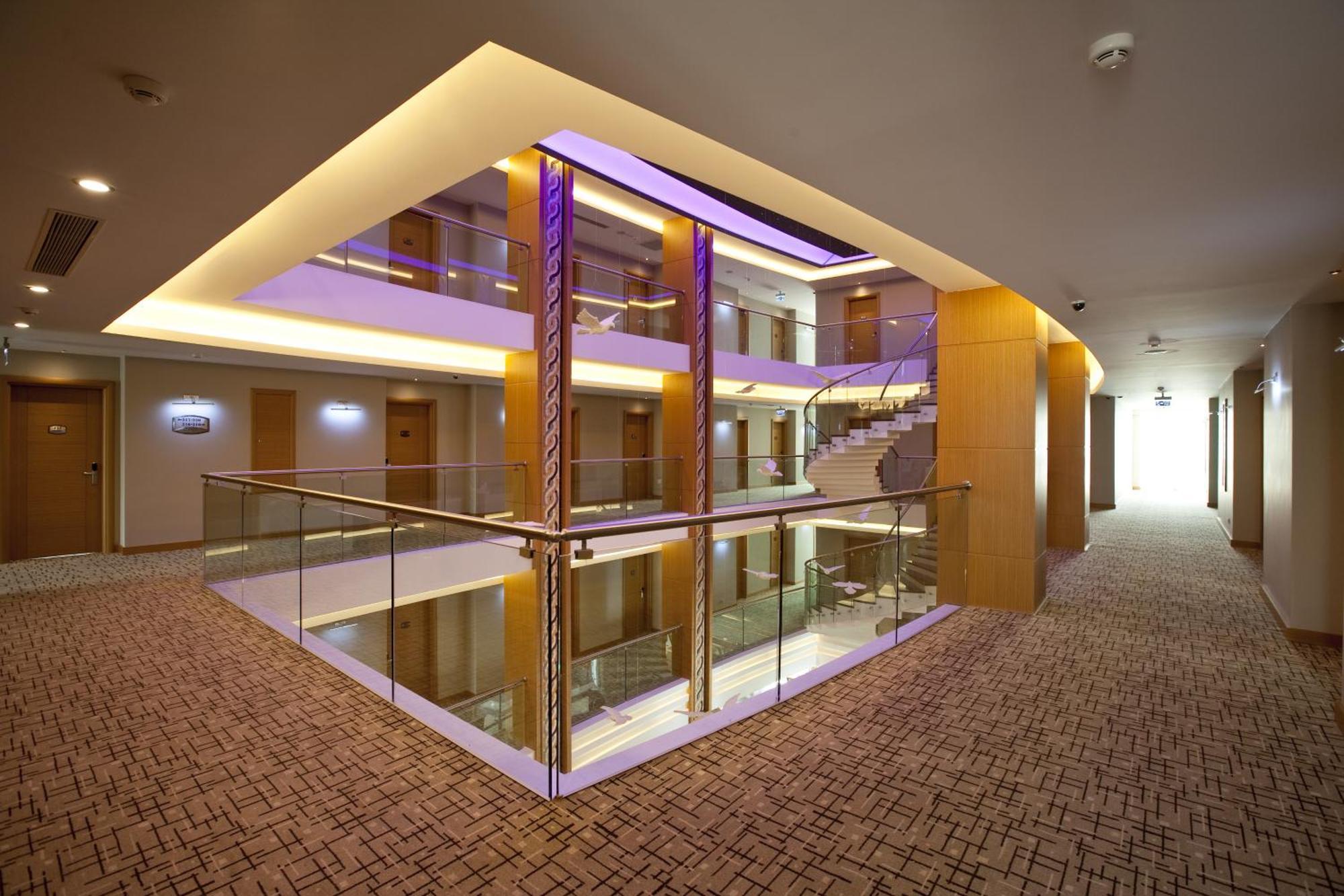 Fourway Hotel&Spa Dortyol Buitenkant foto